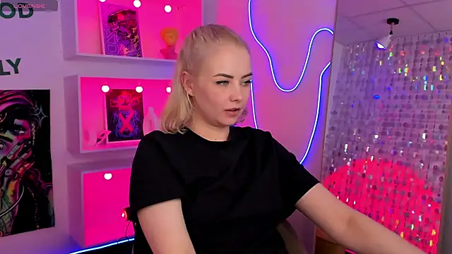 XXX chat uživo modela StephanieSweety