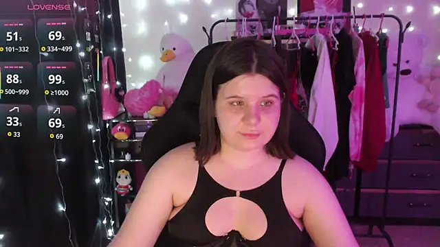 AmyVibess' Live XXX Chat