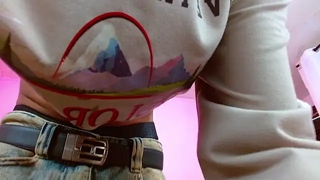 Maecum18 – webcam-show