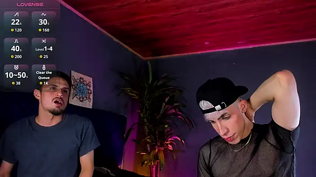 Pokazy przed kamerką – Angel_Snowhotxxx