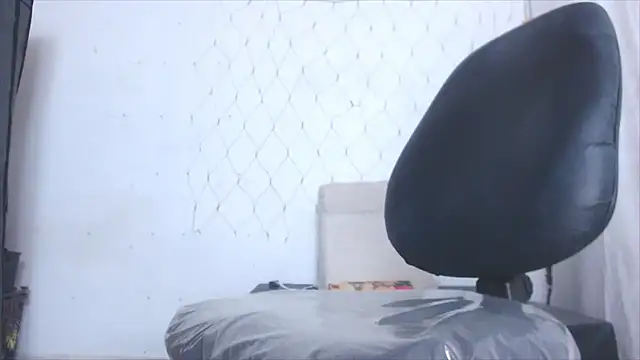 XXX chat uživo modela valeriasquirt