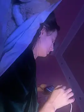 Czat XXX na żywo – Flossy_Vettie