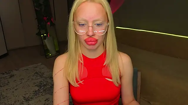Chatroom XXX en direct de Luna_Beverly