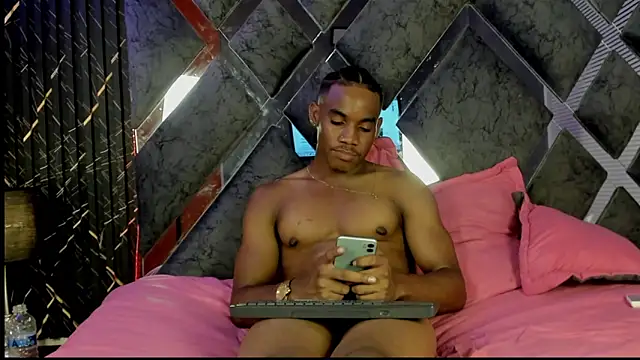 axel_silva4's Live XXX Chat