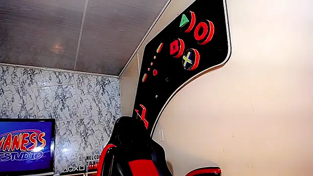 Candy_Walker_'s Live XXX Chat