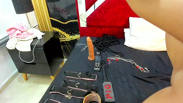 Scarlett_Hard_As Adlı Modelin Web Kamerası Şovu