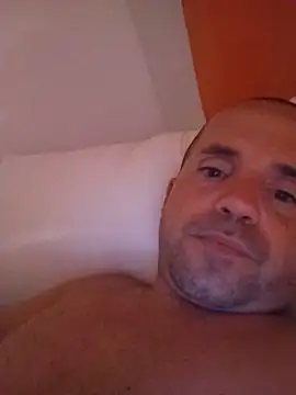 Banana39 webcam show