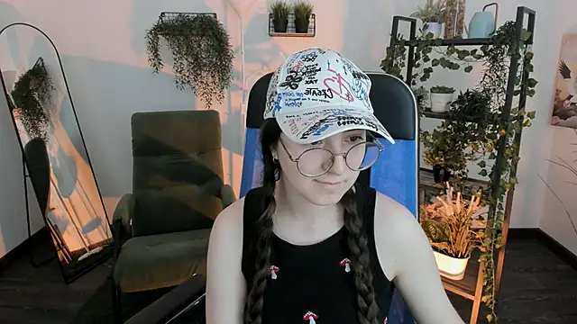 Chat +18 de VirtuallVoyant ao vivo