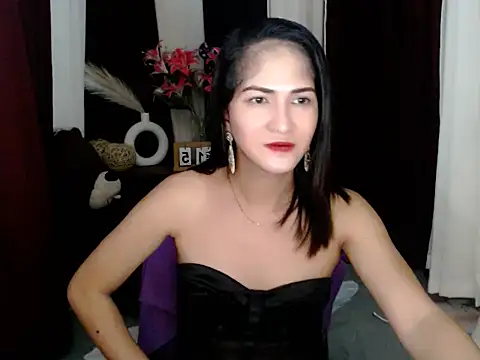 AnaxandraVenomLips' Live XXX Chat