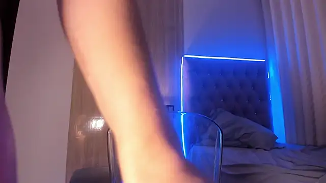 Maddyluxe: απευθείας συνομιλία ΧΧΧ
