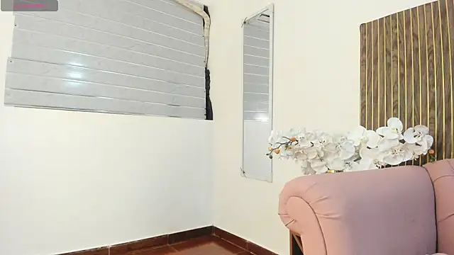 Aminaa_Kaarim's Live XXX Chat