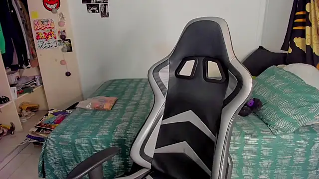 Živý XXX chat harakitty_