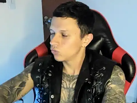 Masterdave7's Webcam Show