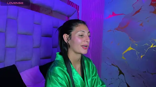 _Luna_Bennett Live XXX-Chat