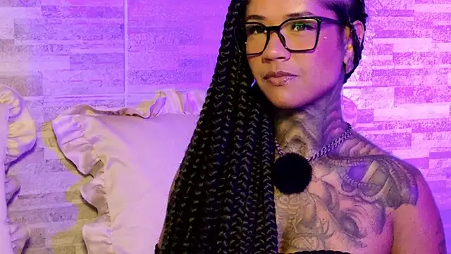xbigpeach Chat XXX in diretta