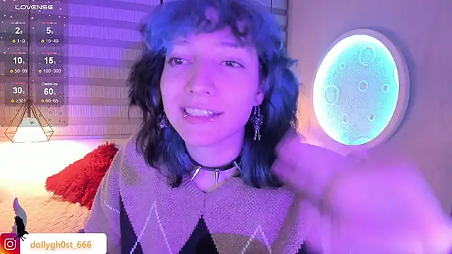 Chat XXX en directo de Ghosty_Doll