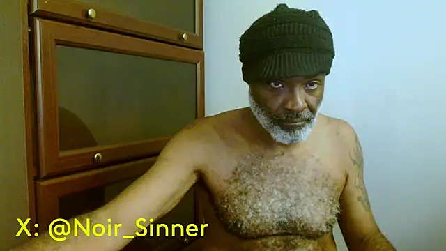 แชท XXX สดของ sinnernoir