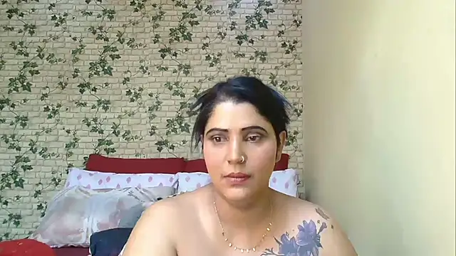 XIndianintimacy's Live XXX Chat