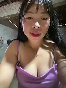 Onehittt Adlı Modelin Canlı XXX Sohbeti