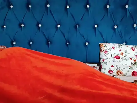 GaggingSlutXx's Live XXX Chat