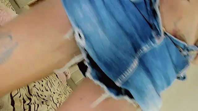 6sexybitchdirty66xのウェブカメラショー