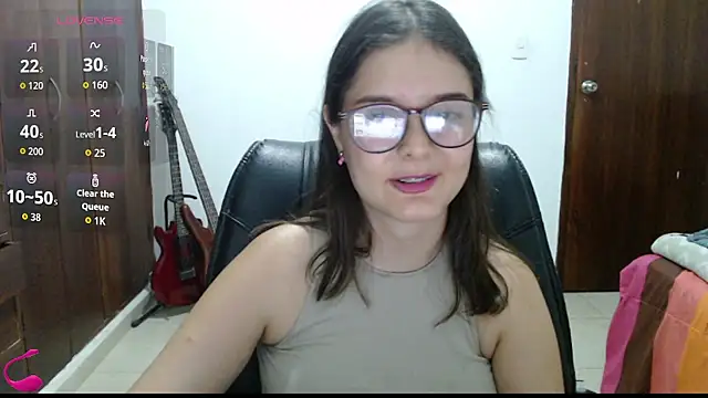 Živý XXX chat MadieeLorez