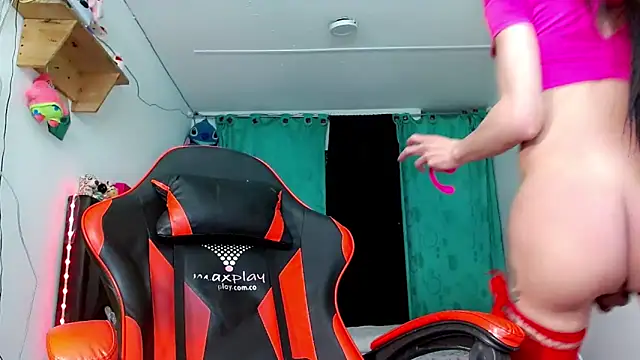 AlexdevilsHard webcam show