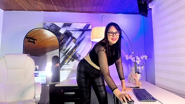 Webkamerová show Bella_milff_