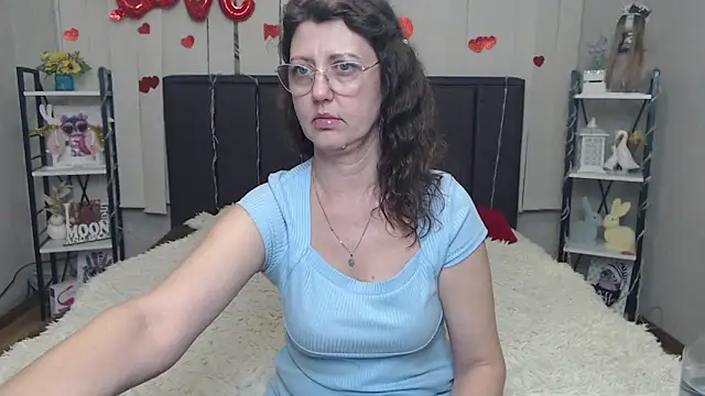 RoseHille Adlı Modelin Canlı XXX Sohbeti