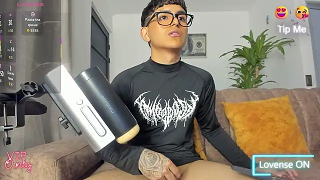 Lyam_ap Webcam Show