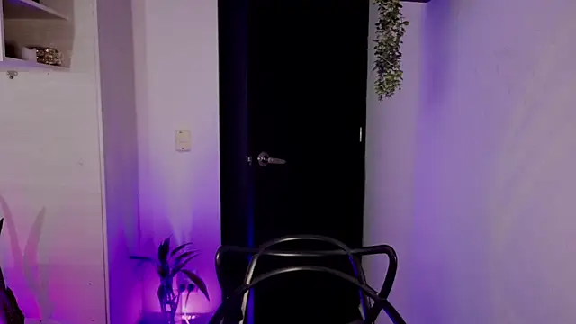 Kayleemorales: απευθείας συνομιλία ΧΧΧ