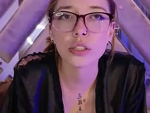 Chat +18 de HarperrWest ao vivo