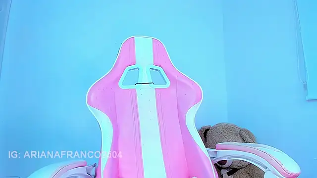 XXX chat uživo modela Ariana_f