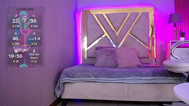Show de Tiffany_Valentiine na webcam