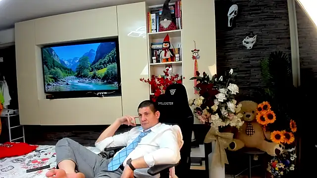 Chat +18 de SpartacusDaddy48 ao vivo