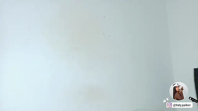 Natashaparker__ élő XXX-chatje