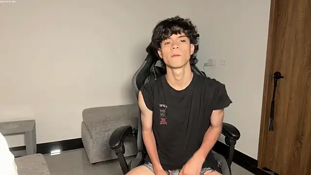 OopsAgain_'s Live XXX Chat