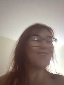 Ashloves_ 即時 XXX 聊天