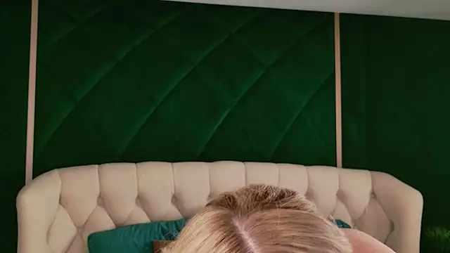 WendyPage Chat XXX live