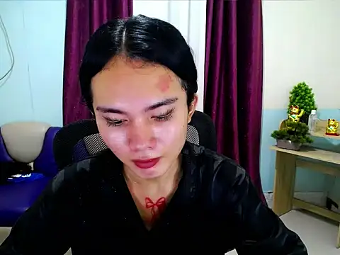 devine_goddess Webcam show