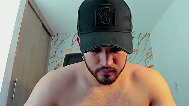 ElianKeiser's Live XXX Chat