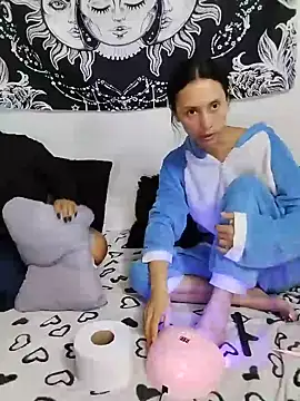 emily_n_abby Live XXX Chat