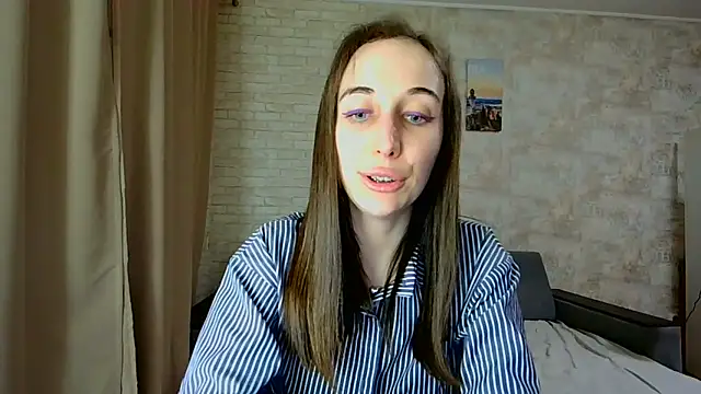 Anika_bloom 即時 XXX 聊天