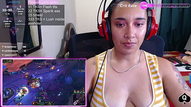 Robin_H00t_2's Live XXX Chat