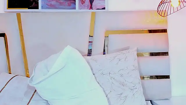 Marian_Petite 现场XXX聊天