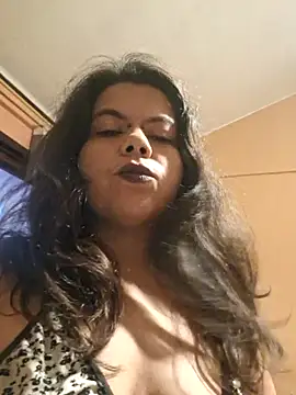 Chat +18 de niCuNin ao vivo