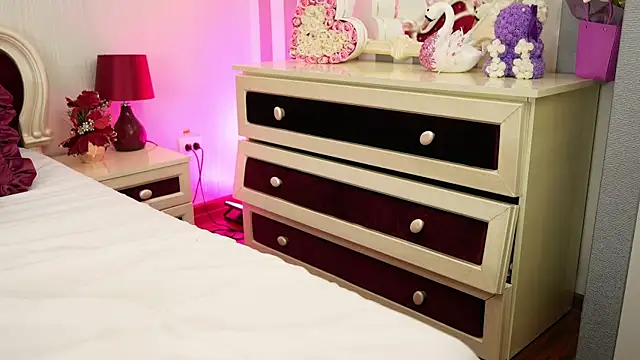 دردشة StacyLight الجنسية المباشرة