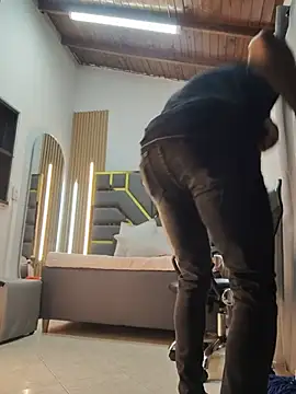 Oliver_bigblack_cock Chat XXX live