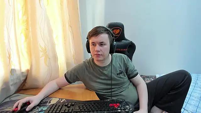 iliaskrislove Chat XXX live