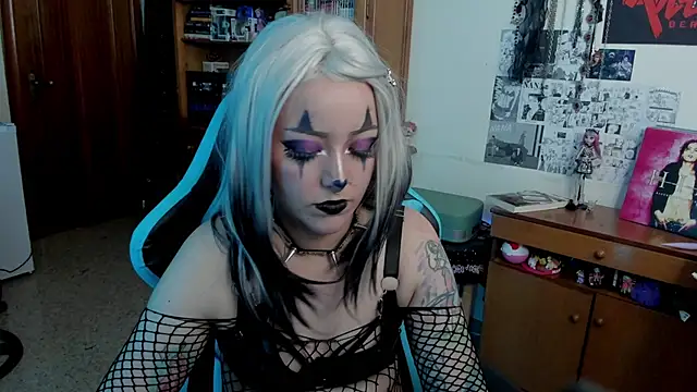 maki333_'s Live XXX Chat